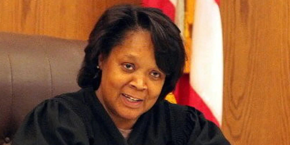 Appearance of Judicial Impropriety: Judges must be wary of improperly entrusting—or appearing to entrust—judicial duties to court staff.