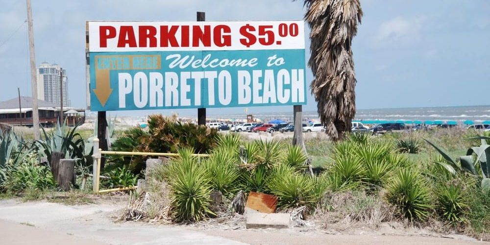 Whilst former Texas Supreme Court Judge Jeff Brown and his wife are recent landowners in Galveston the same cannot be said of the Porretto's.